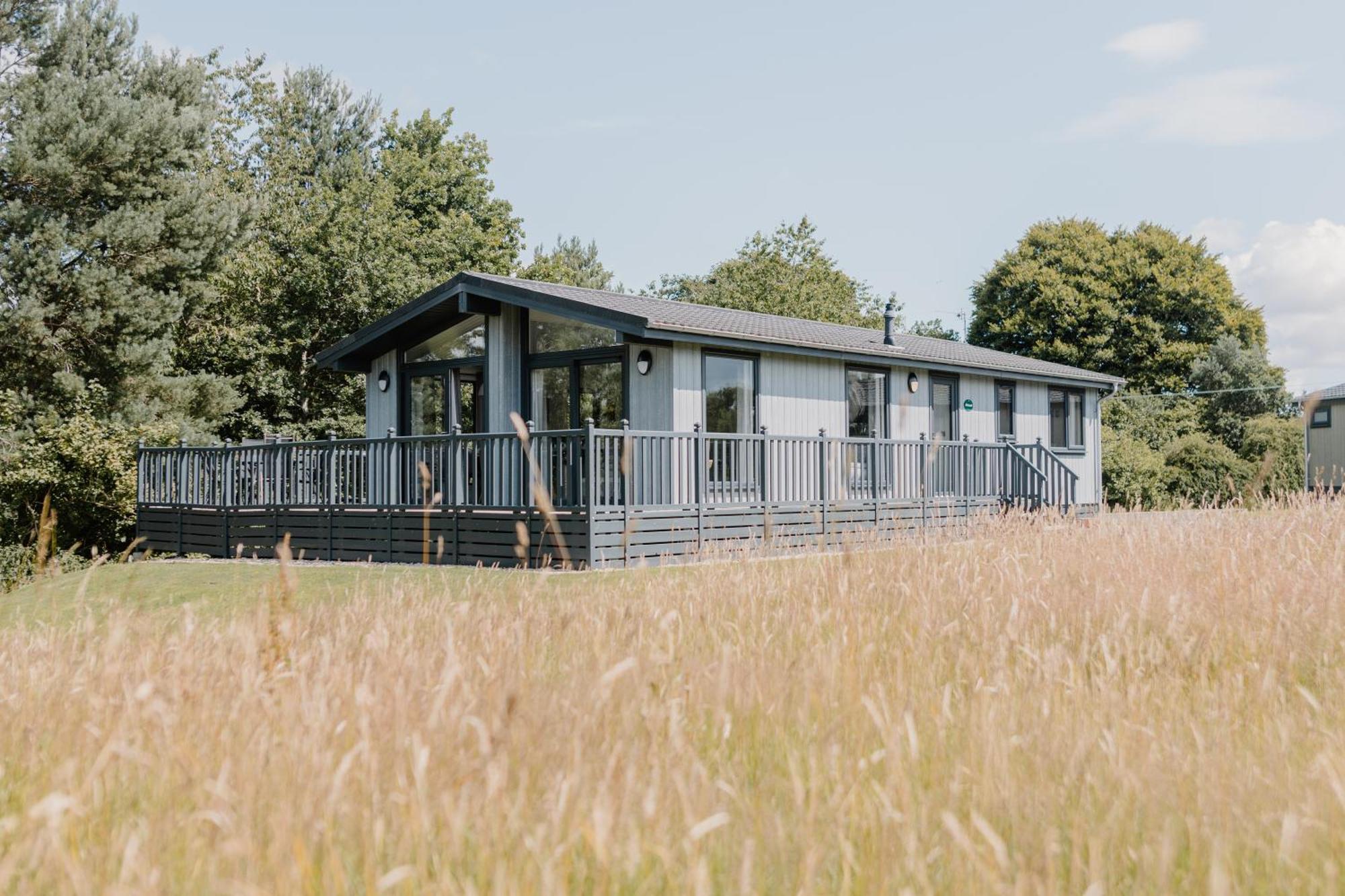 Linwater Caravan Park - Luxury Lodges And Static Caravans Near Edinburgh Newbridge  Exterior foto